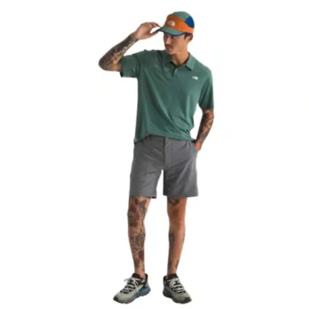 North Face Rolling Sun Shorts size 30